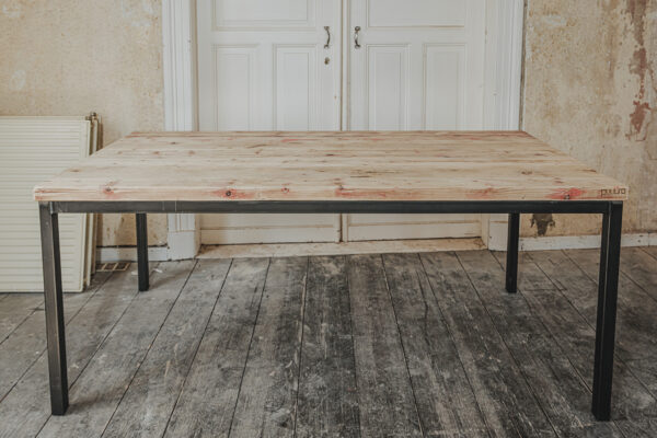 Tisch Bandar – Bild 11